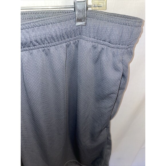 Athletic Works Training Shorts Mens Size 40-42 Gray Stretch Waist Drawstring - Picture 4 of 12